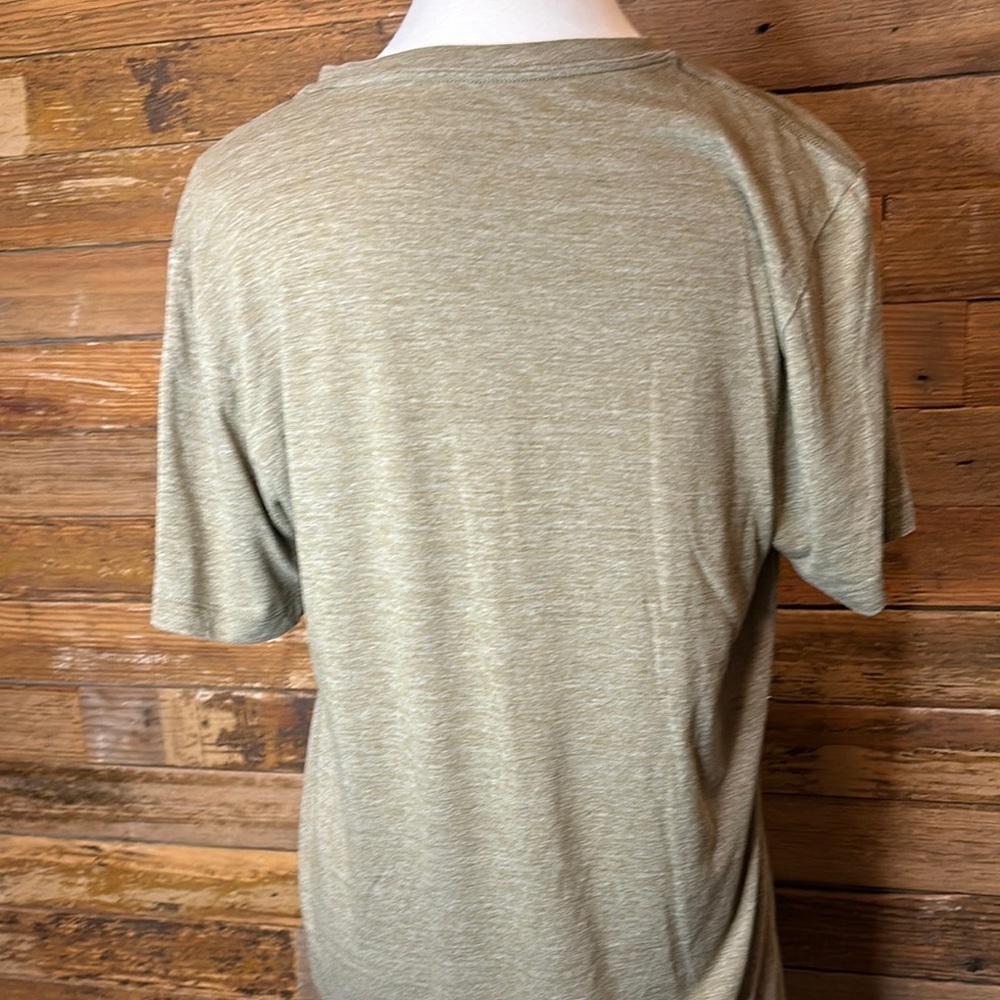 The North Face Khaki Logo Tee medium - Picture 3 of 3